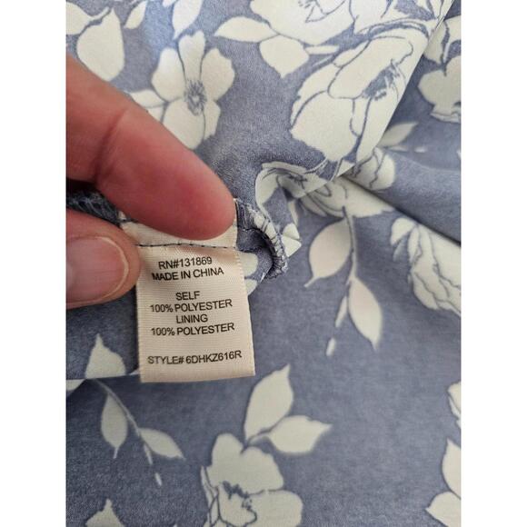 Women's Inspired Hearts Maxi Dress Floral Blue White Spaghetti Straps Size Large - Picture 3 of 14